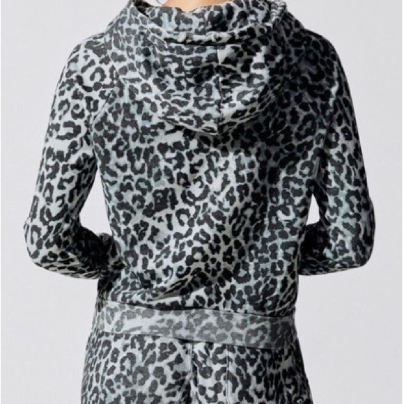 NSF NWOT LISSE FITTED HOODIE SIZE MEDIUM - Picture 2 of 12